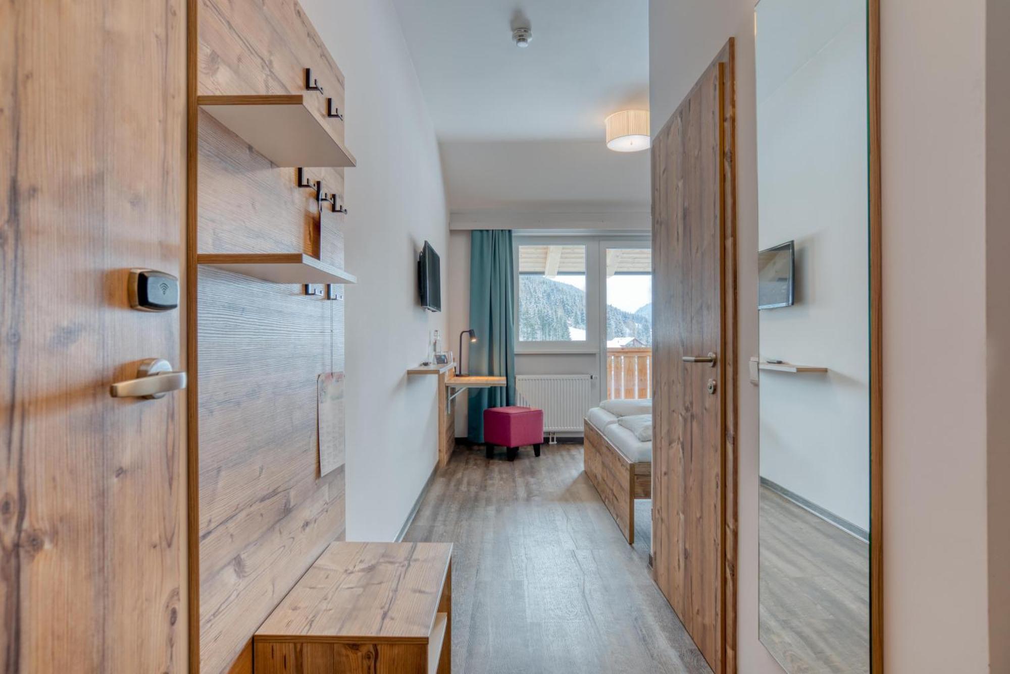 Cooee Alpin Hotel Бад Кляйнкирххайм Экстерьер фото