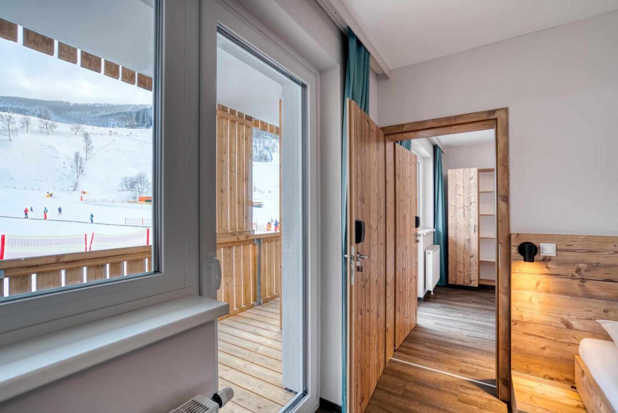 Cooee Alpin Hotel Бад Кляйнкирххайм Экстерьер фото