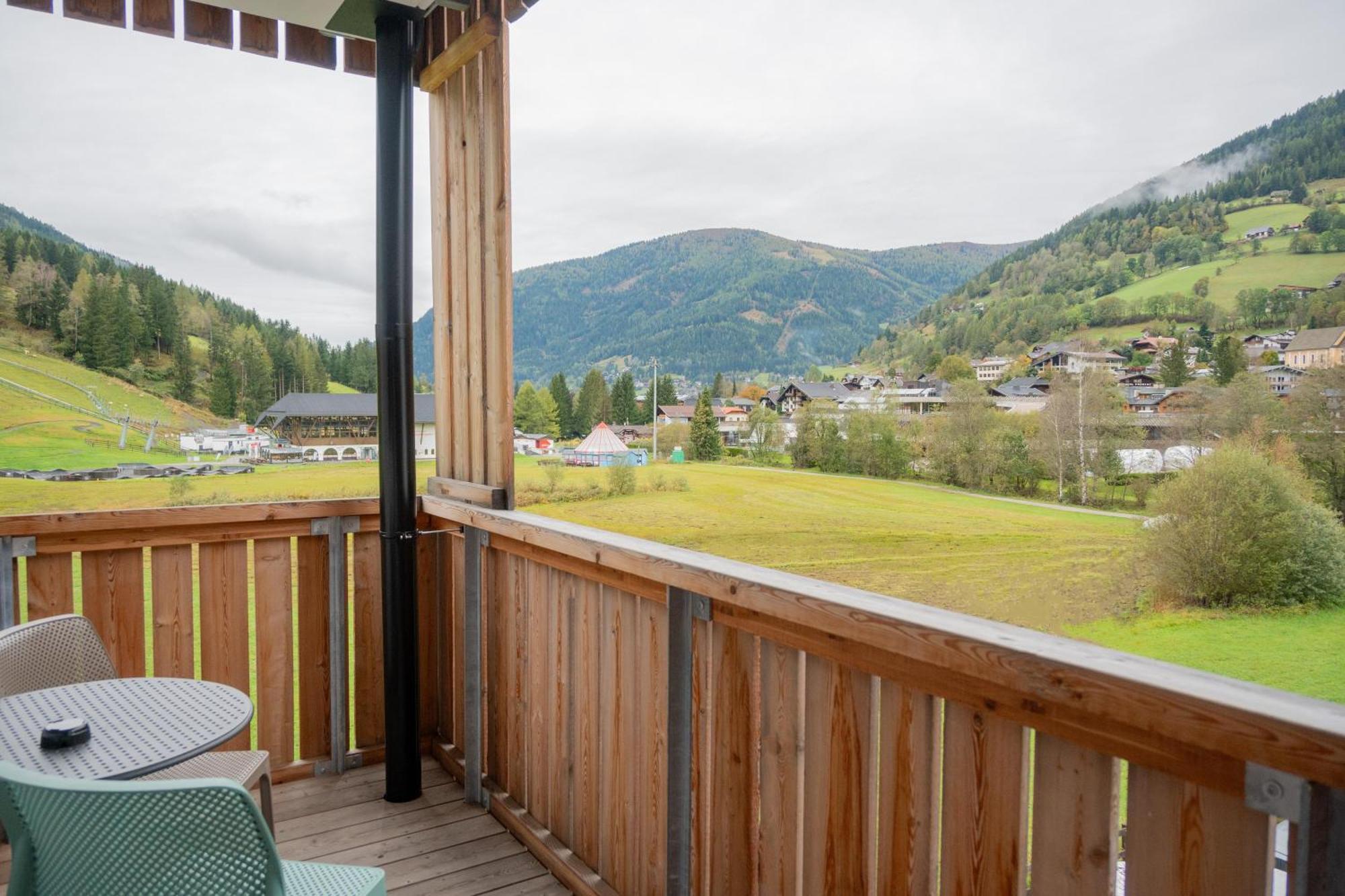 Cooee Alpin Hotel Бад Кляйнкирххайм Экстерьер фото
